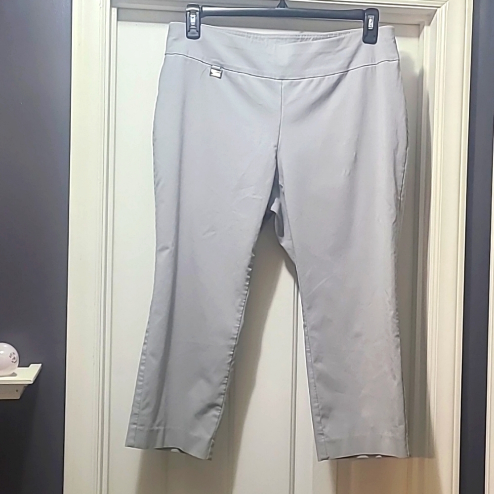 Capri Pants